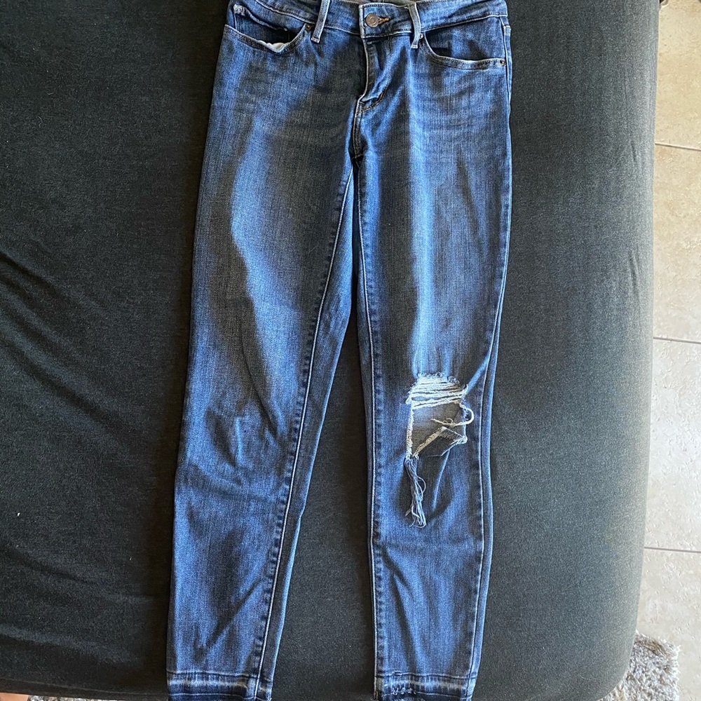 Levis 711 Skinny Jeans
